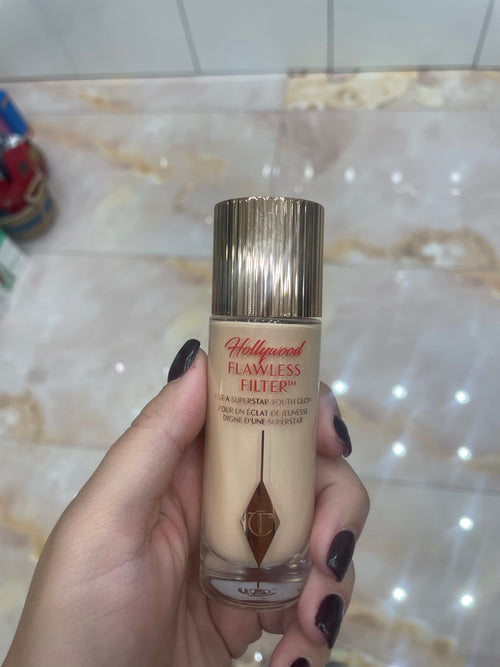 HOLLYWOOD FLAWLESS FILTER