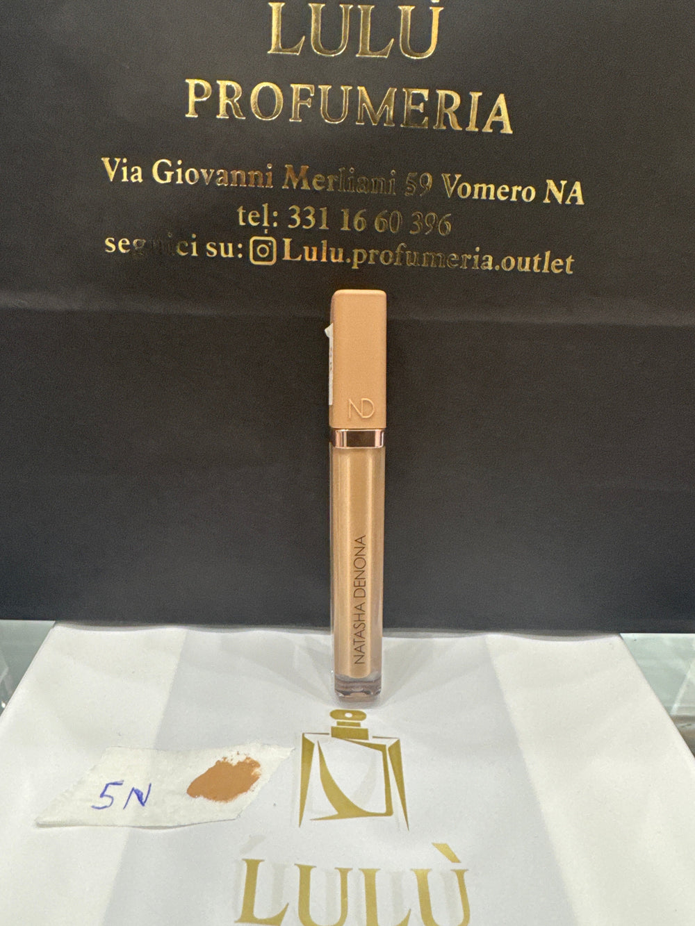CORRETTORE NATASHA DENONA HY-GLAM CONCEALER ( senza scatola e senza bollino )