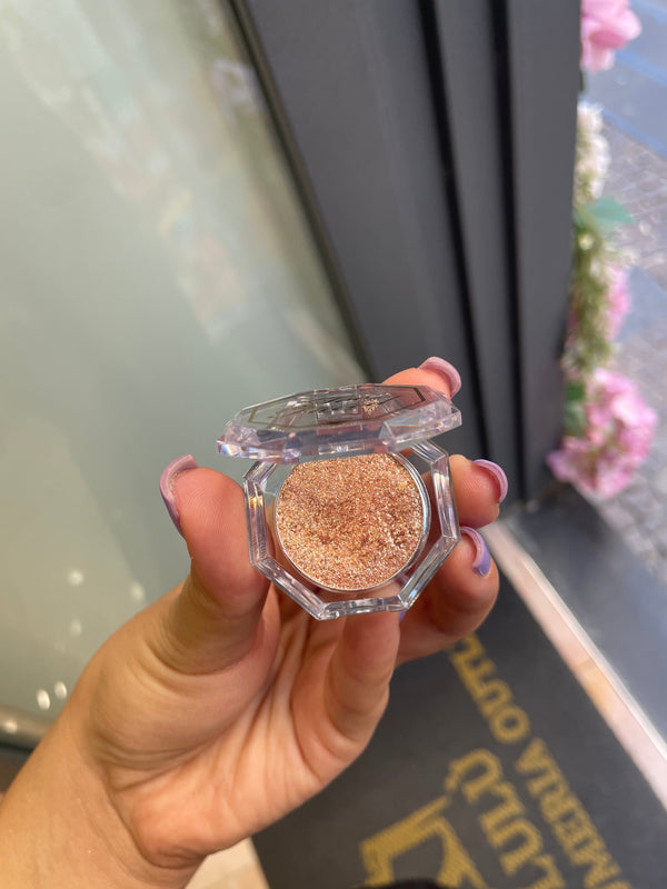 Too faced glitter