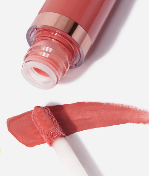 Chiara Ferragni gloss