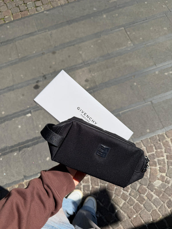 Pochette givenchy black🖤