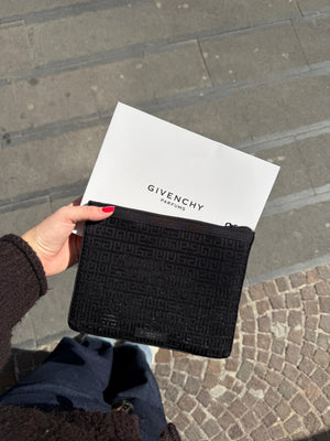 Pochette givenchy black 🖤