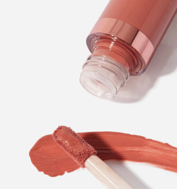 Chiara Ferragni gloss
