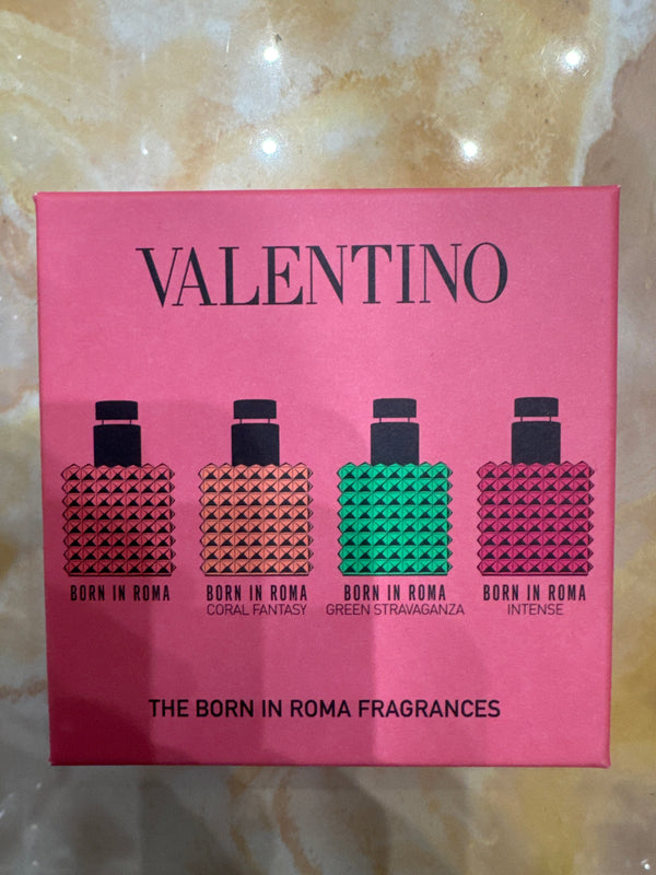 Box Valentino Born in Roma donna
