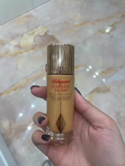 HOLLYWOOD FLAWLESS FILTER