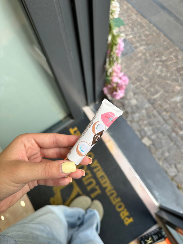 Healthy glow nectar oil charlotte tilbury