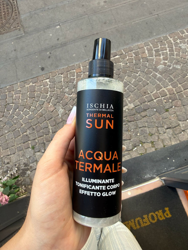 Acqua termale illuminante effetto glow ischia sorgente di bellezza